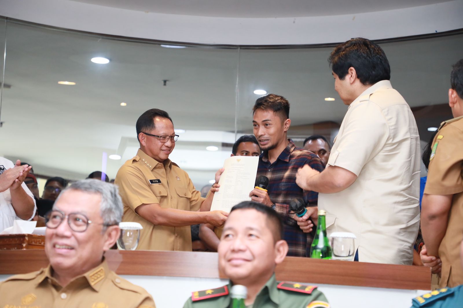Mendagri: Kebijakan Penghapusan BPHTB dan Percepatan Layanan PBG Diterapkan di Seluruh Daerah