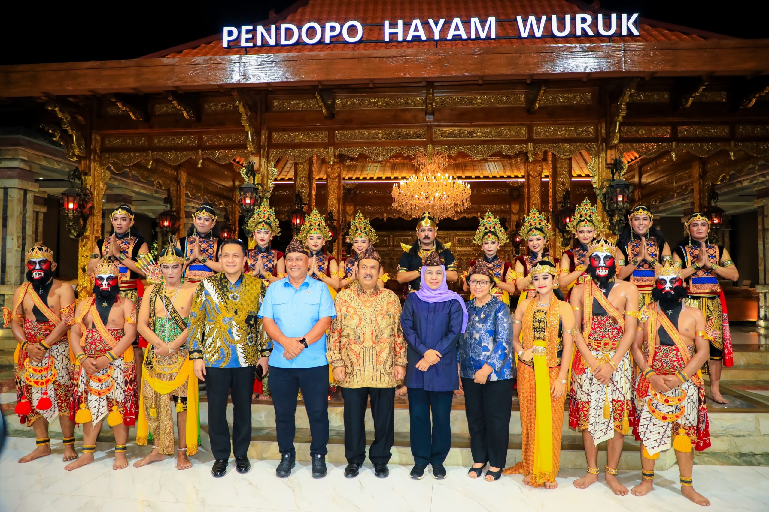 Kunjungi Kraton Majapahit Jakarta, Khofifah Sebut Gagasan Luar Biasa Bangkitkan Semangat Wujudkan Gerbang Baru Nusantara