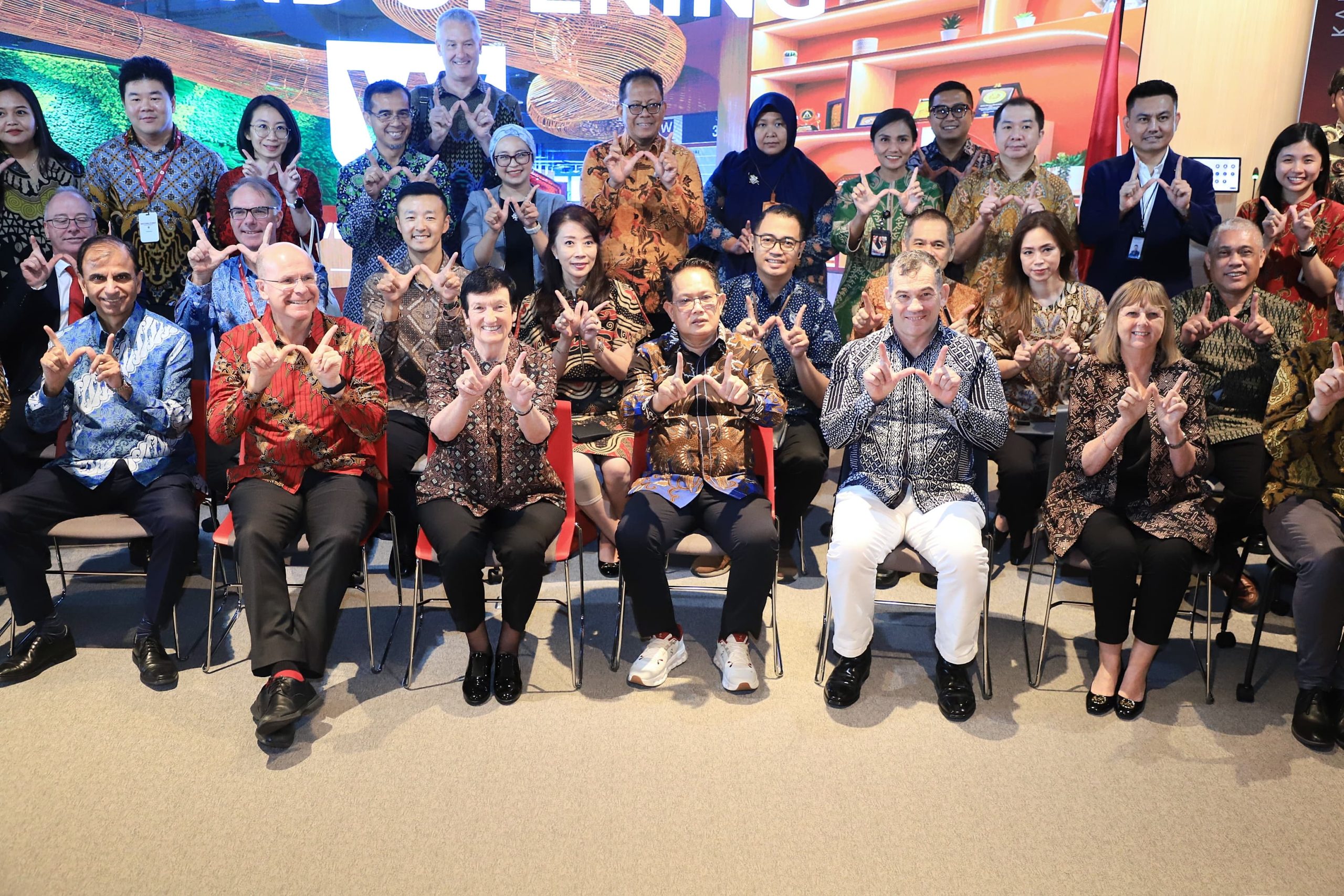 Western Sydney University di Surabaya Diresmikan, Pj. Gubernur Adhy Optimistis Tingkatkan Kualitas Pendidikan Jatim