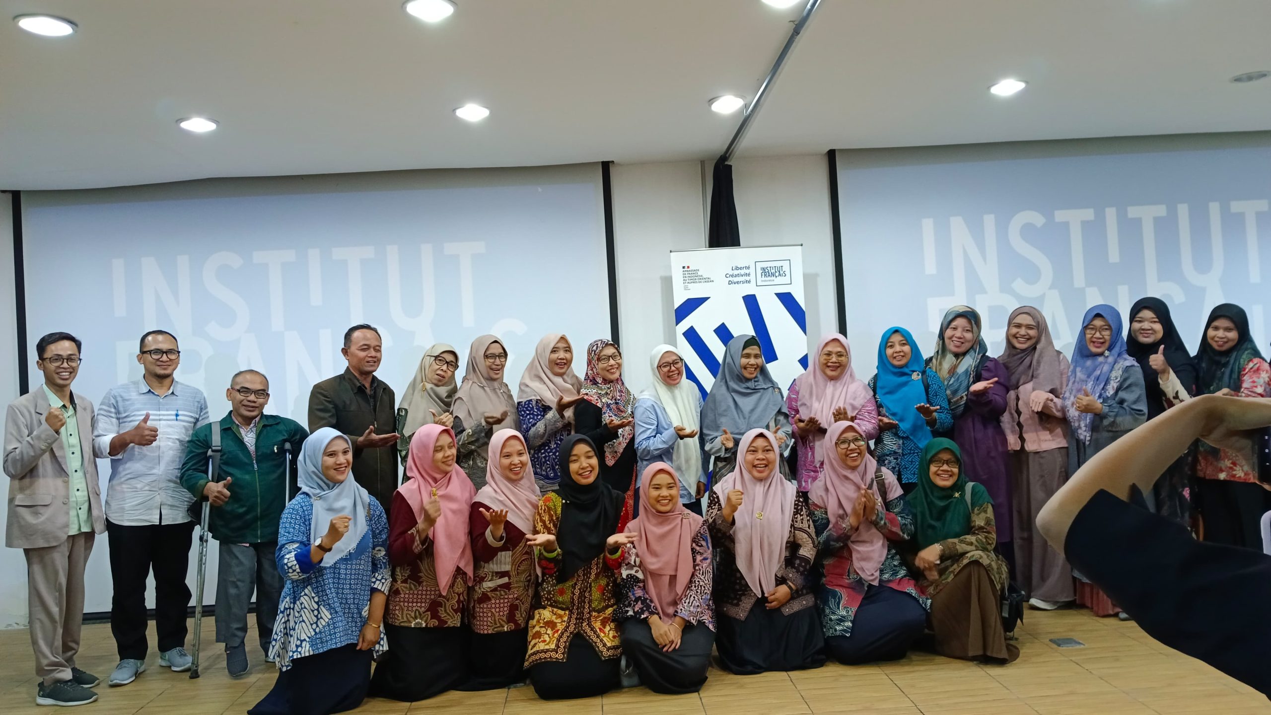 Pemutaran Film dan Diskusi: Un métier sérieux (A Real Job) di IFI Surabaya, Soroti Tantangan Dunia Pendidikan