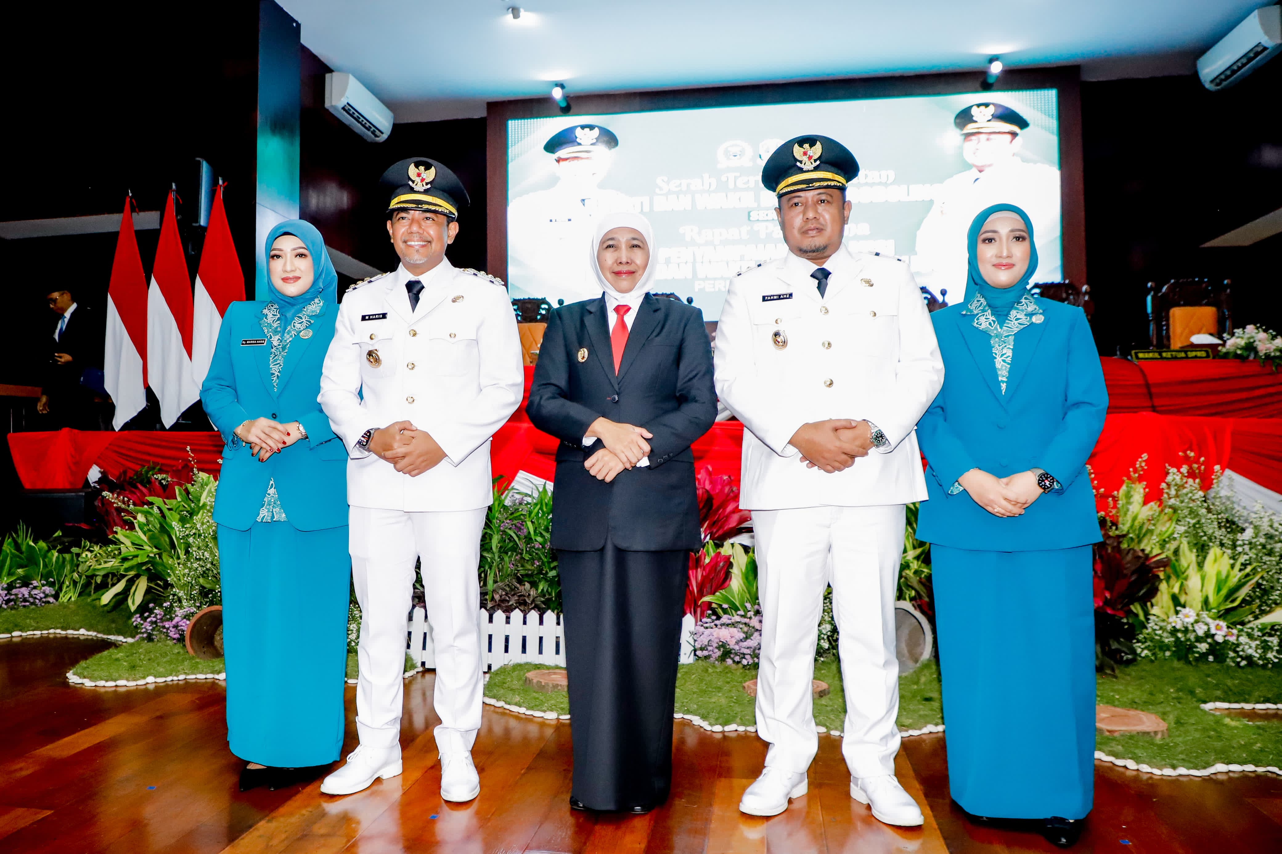 Hadiri Sertijab Bupati dan Wakil Bupati Probolinggo, Gubernur Khofifah Pesankan Keberseiringan Program SAE dengan Nawa Bhakti Satya dan Asta Cita 