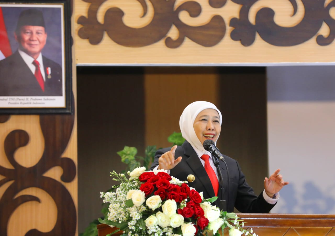 Hadiri Sertijab Bupati-Wabup Mojokerto, Gubernur Khofifah Tekankan Pentingnya Transportasi Publik Wilayah Aglomerasi Gerbangkertosusila