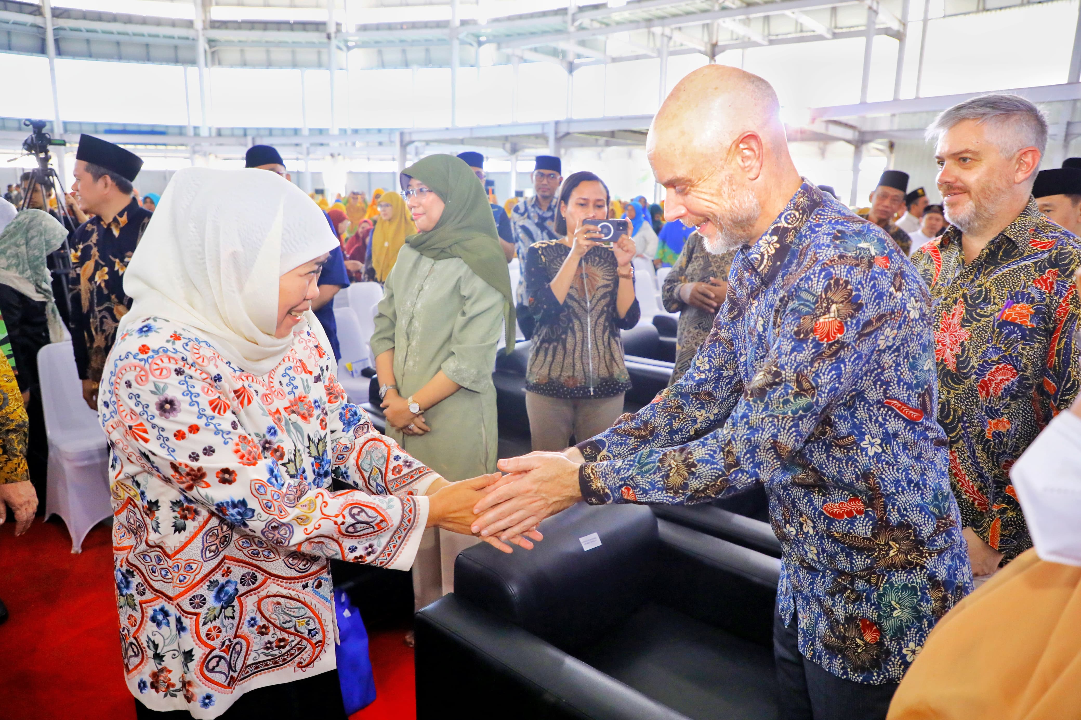 Hadiri Kajian Ramadhan PW Muhammadiyah Jatim, Gubernur Khofifah : Menjadikan Baldah Thayyibah adalah Tugas Kita Bersama