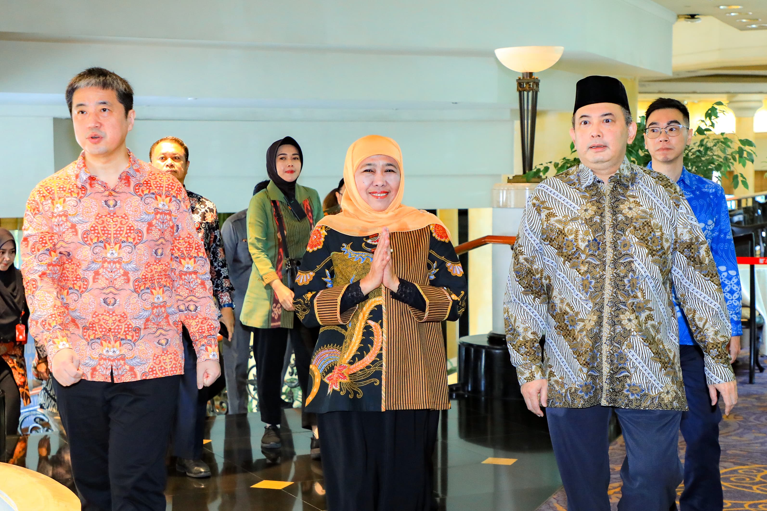 Penerbangan Langsung Guangzhou-Surabaya Resmi Diluncurkan, Gubernur Khofifah: Percepat Arus Perdagangan Hingga Pariwisata Jatim-Tiongkok