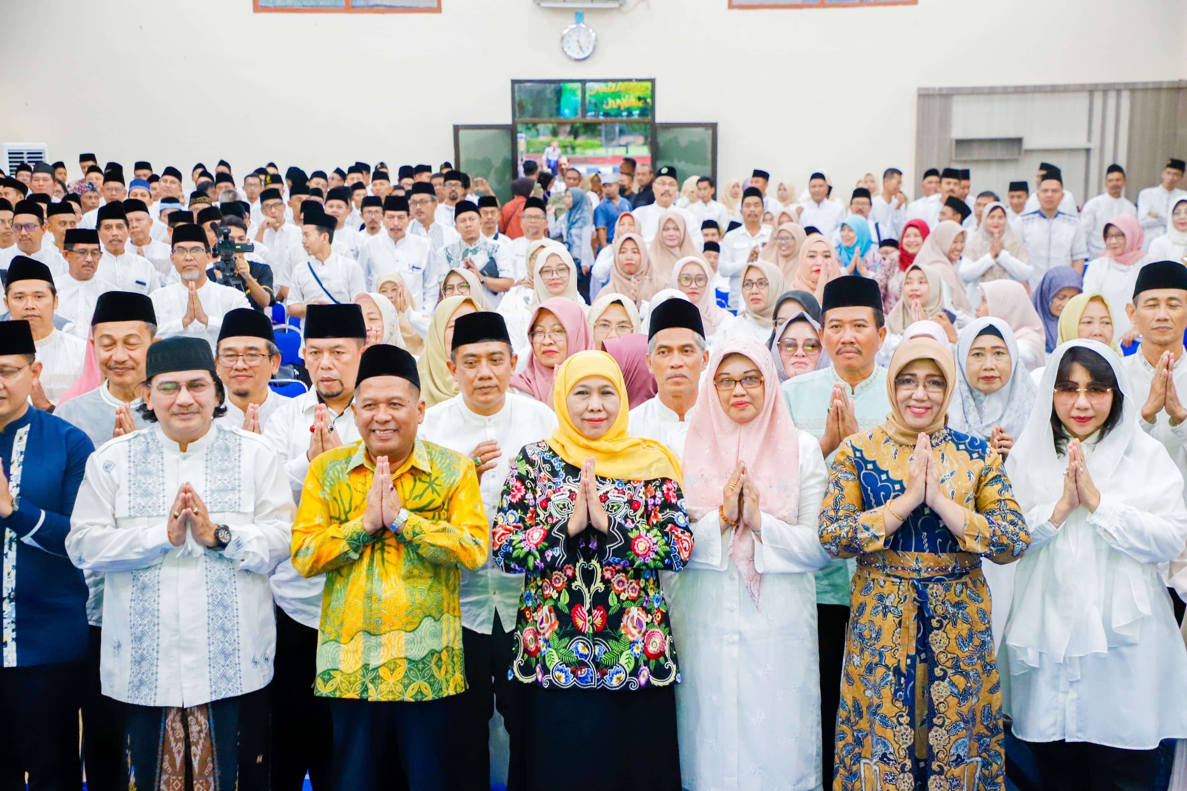 Gubernur Khofifah Optimis Fasilitas Sekolah Yang Semakin Baik Dapat Meningkatkan Kualitas Pendidikan dan Prestasi Siswa di Jawa Timur