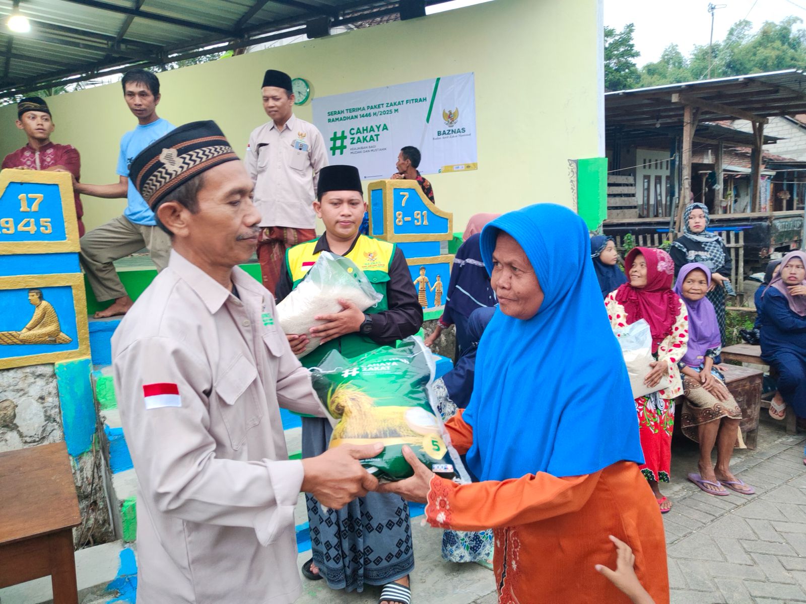 BAZNAS Jombang Wujudkan Kepedulian dengan Menyalurkan Zakat hingga ke Pedalaman
