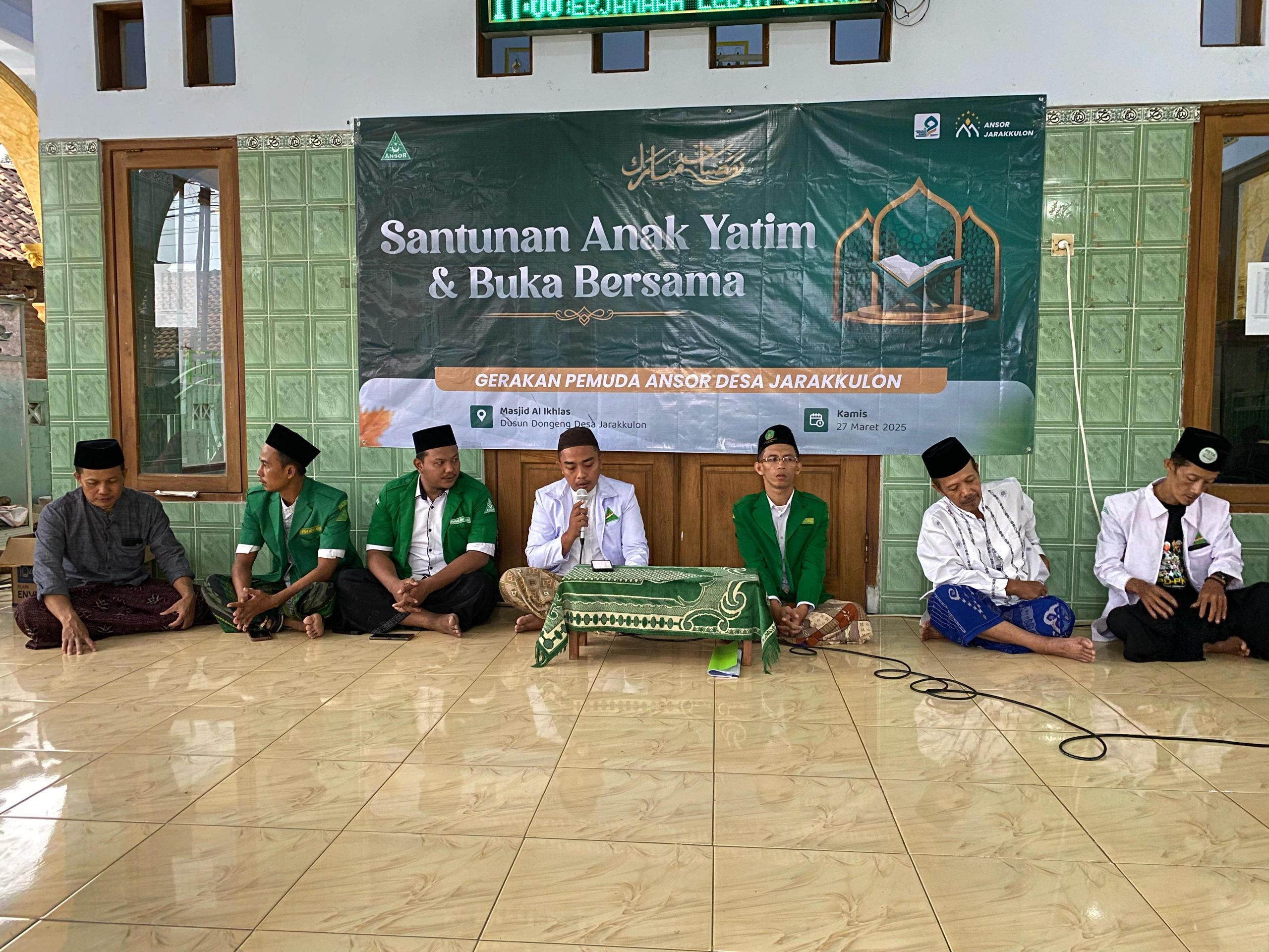 Pemuda Ansor Jarakkulon Adakan Kegiatan Santunan dan Buka Puasa Bersama di Masjid Al Ikhlas Dsn Dongeng