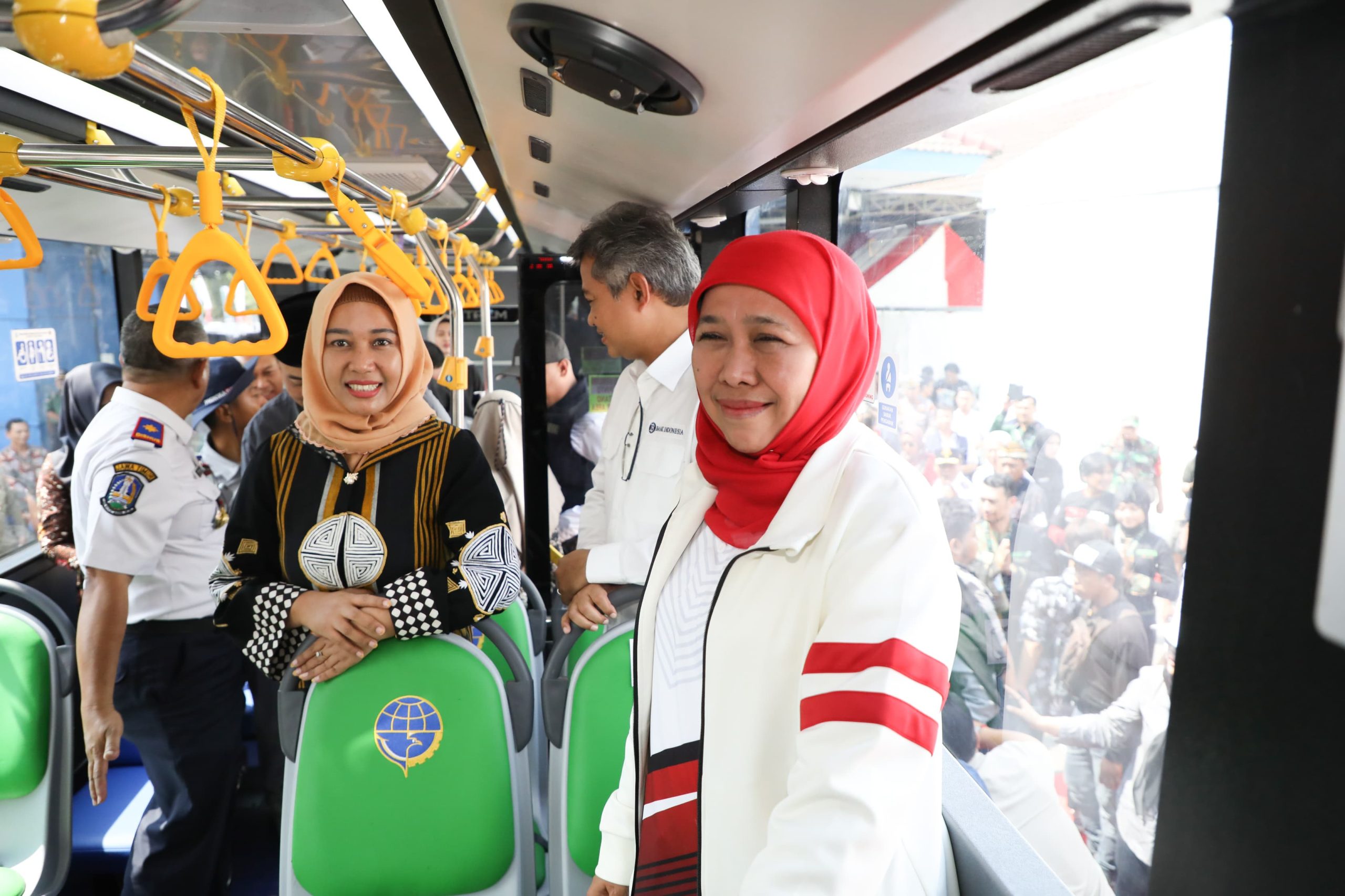Kabar Gembira! Gubernur Khofifah Gratiskan Layanan Bus Trans Jatim di Lima Koridor Selama Sehari Penuh di Hari Angkutan  Nasional