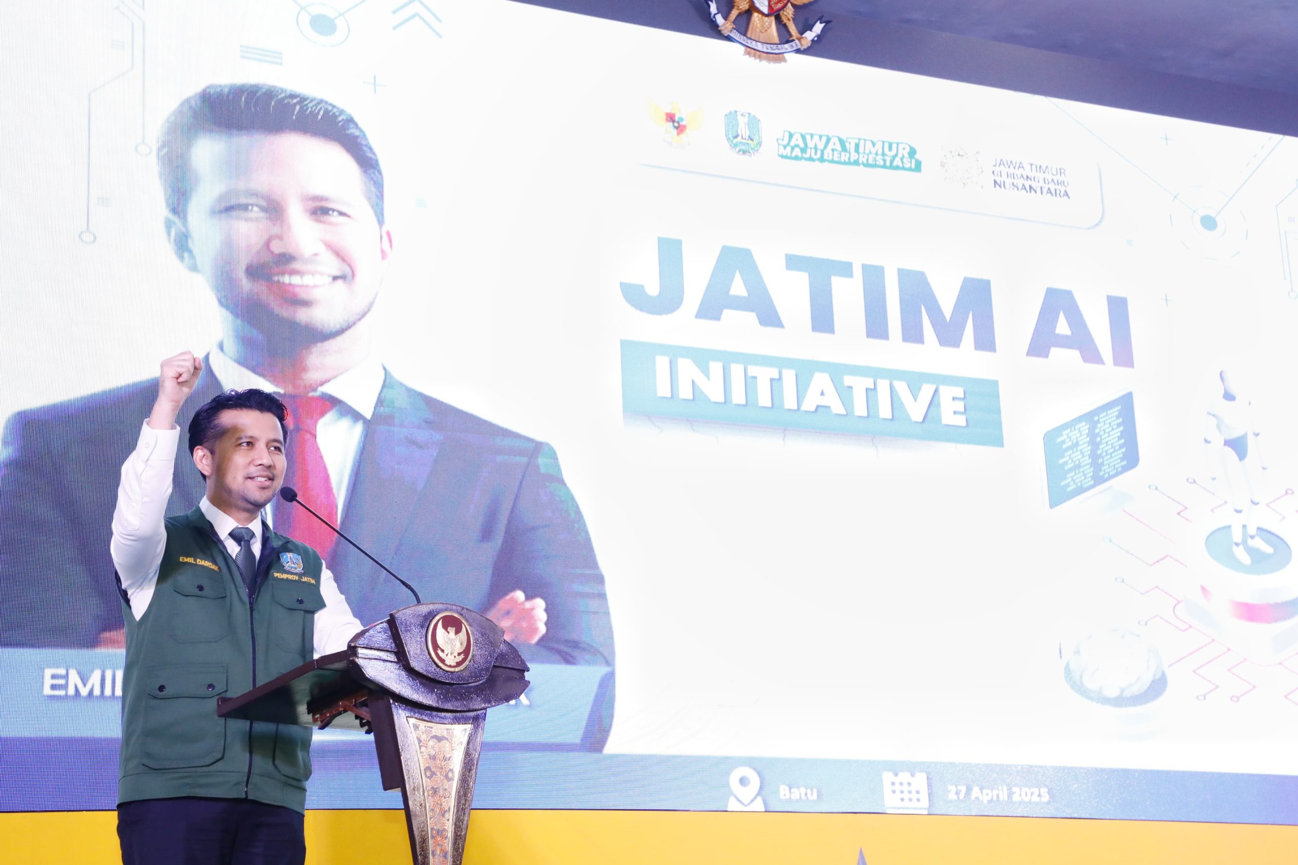Wagub Emil Minta Kepala Perangkat Daerah di Pemprov Jatim Manfaatkan AI untuk Pelayanan Masyarakat