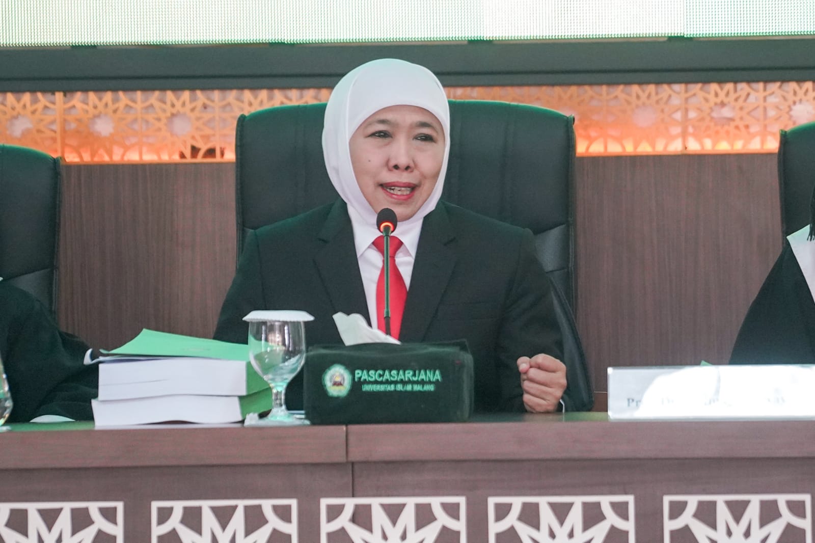 Pemprov Jatim Kembali Lahirkan Doktor, Gubernur Khofifah Ungkap Enam Tahun Terakhir Sebanyak 6.846  Beasiswa Digelontorkan mulai S1 Hingga S3