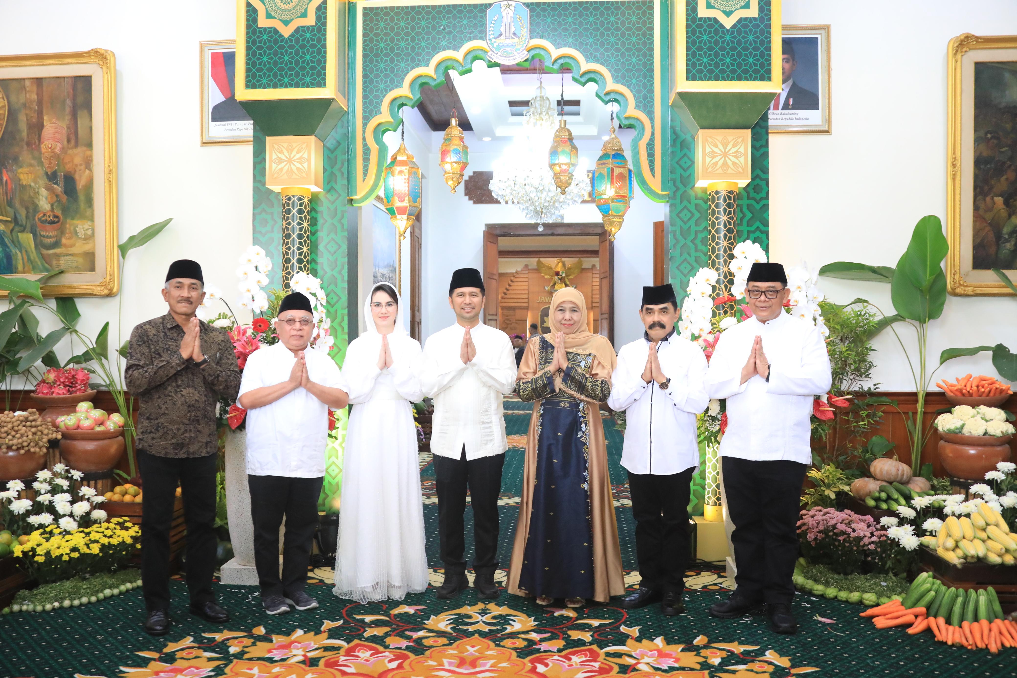 Halal Bi Halal Dengan Forkopimda Jatim, Gubernur Khofifah Sebut Sinergitas dan Keguyuban Pimpinan Kunci Ketentraman Masyarakat