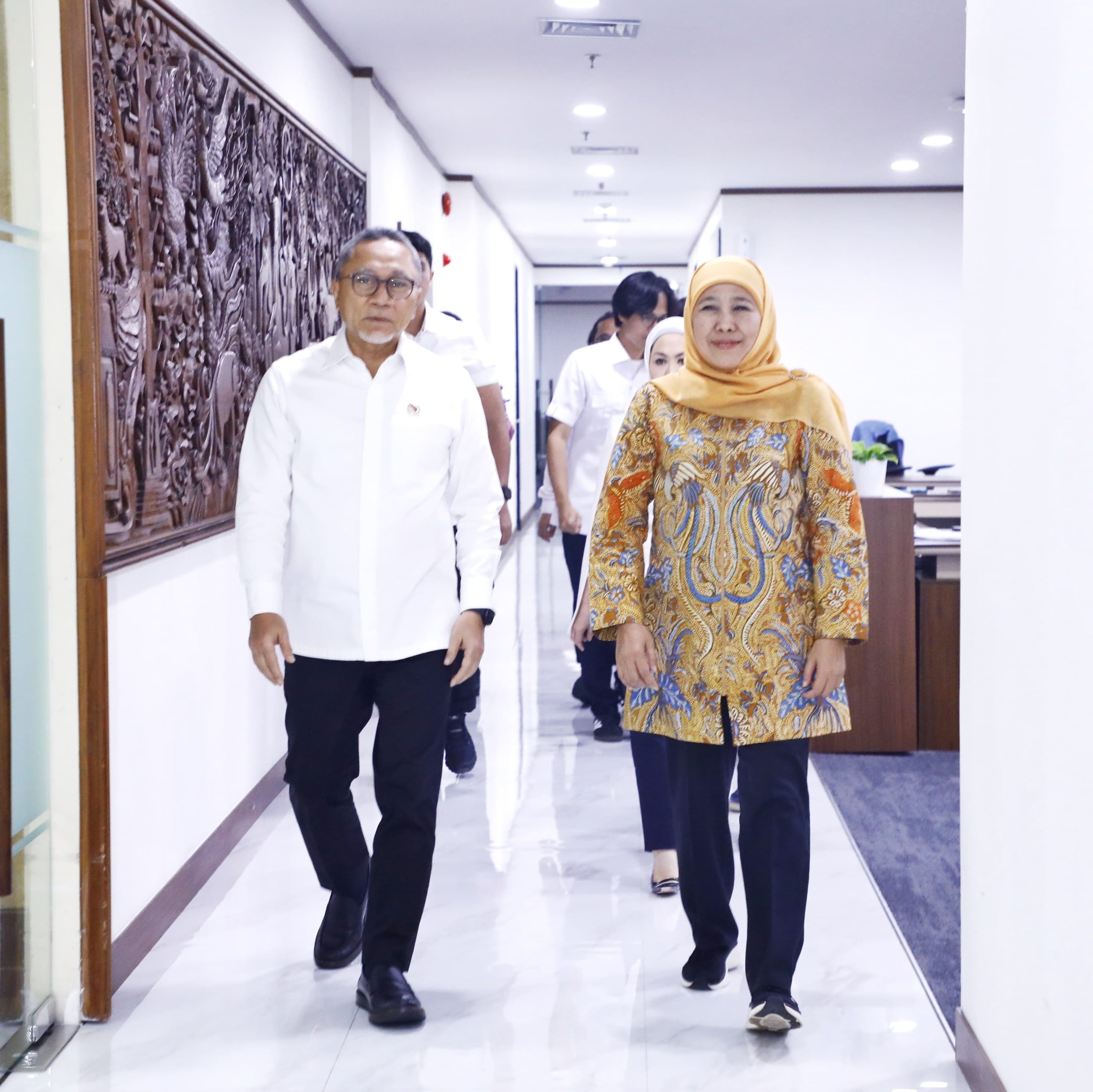 Menghadap Menko Zulhas, Gubernur Khofifah Sampaikan Jatim Siap Menjadi Pioner Tiga Program Unggulan Presiden Prabowo