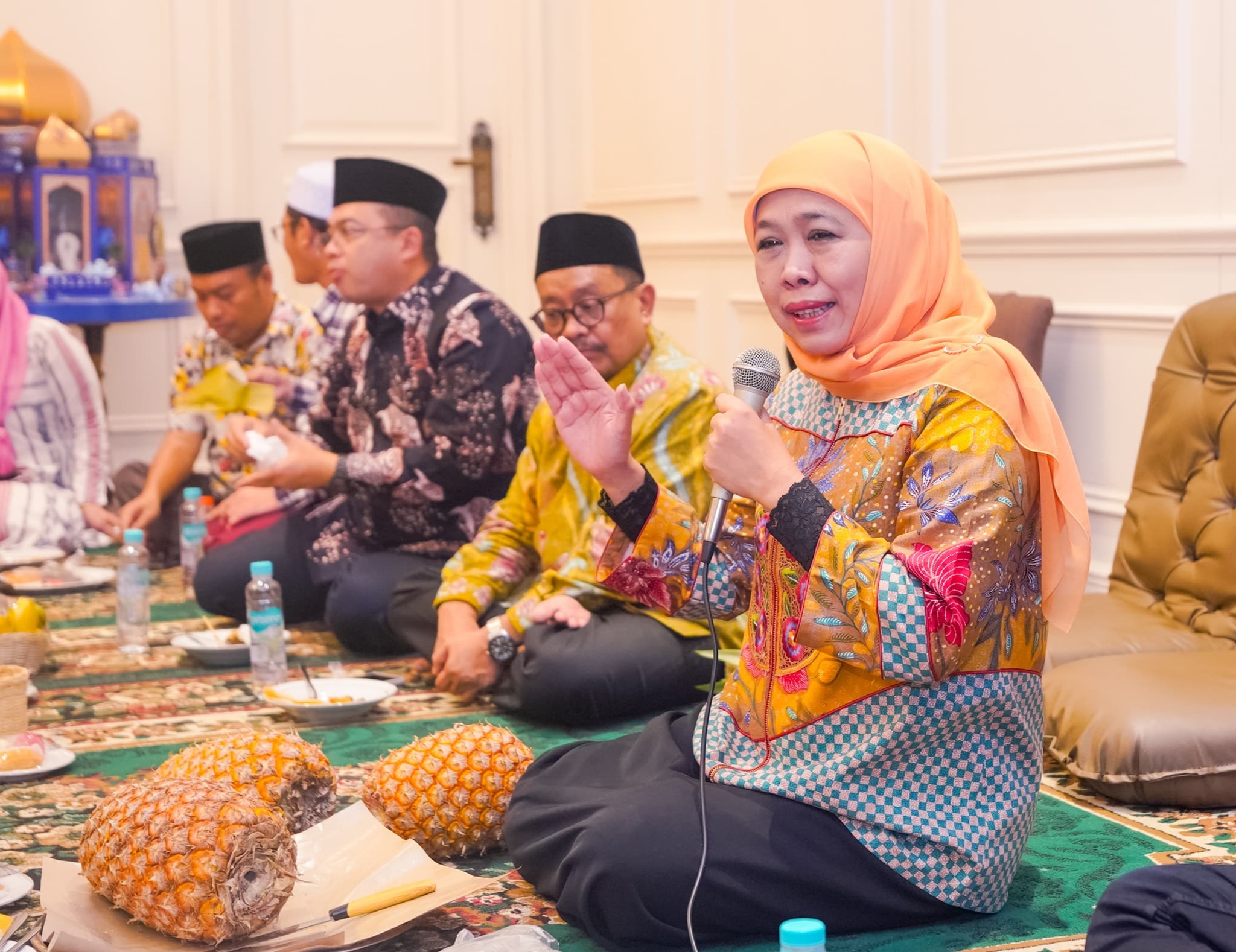 Tumpengan Bareng Cipayung Plus,  Gubernur Khofifah Ajak Satu Padu Bersinergi Bangun Jawa Timur