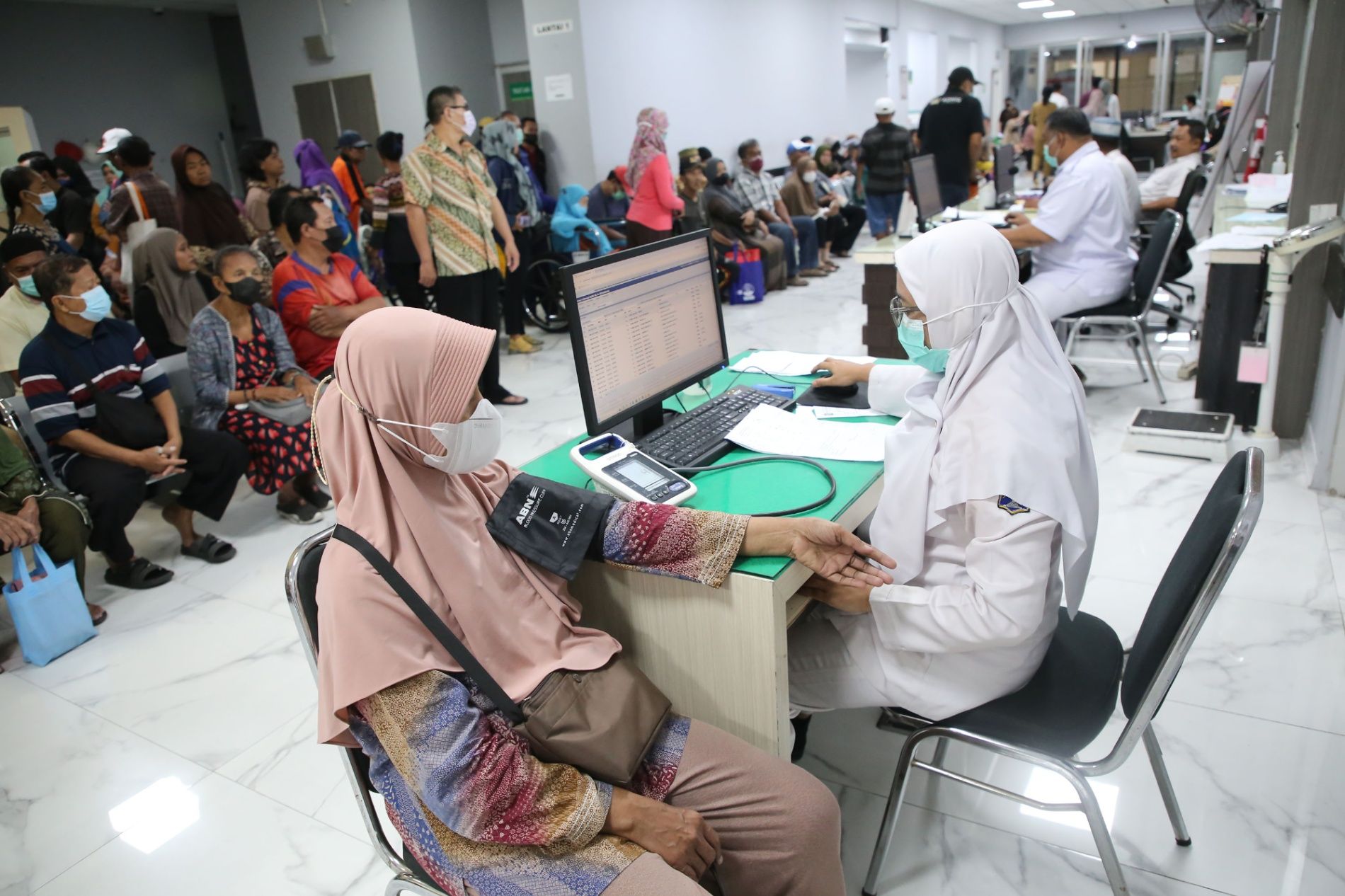 Pemkot Surabaya Terapkan Sanksi Sosial Bagi Pasien TBC yang Mangkir Pengobatan