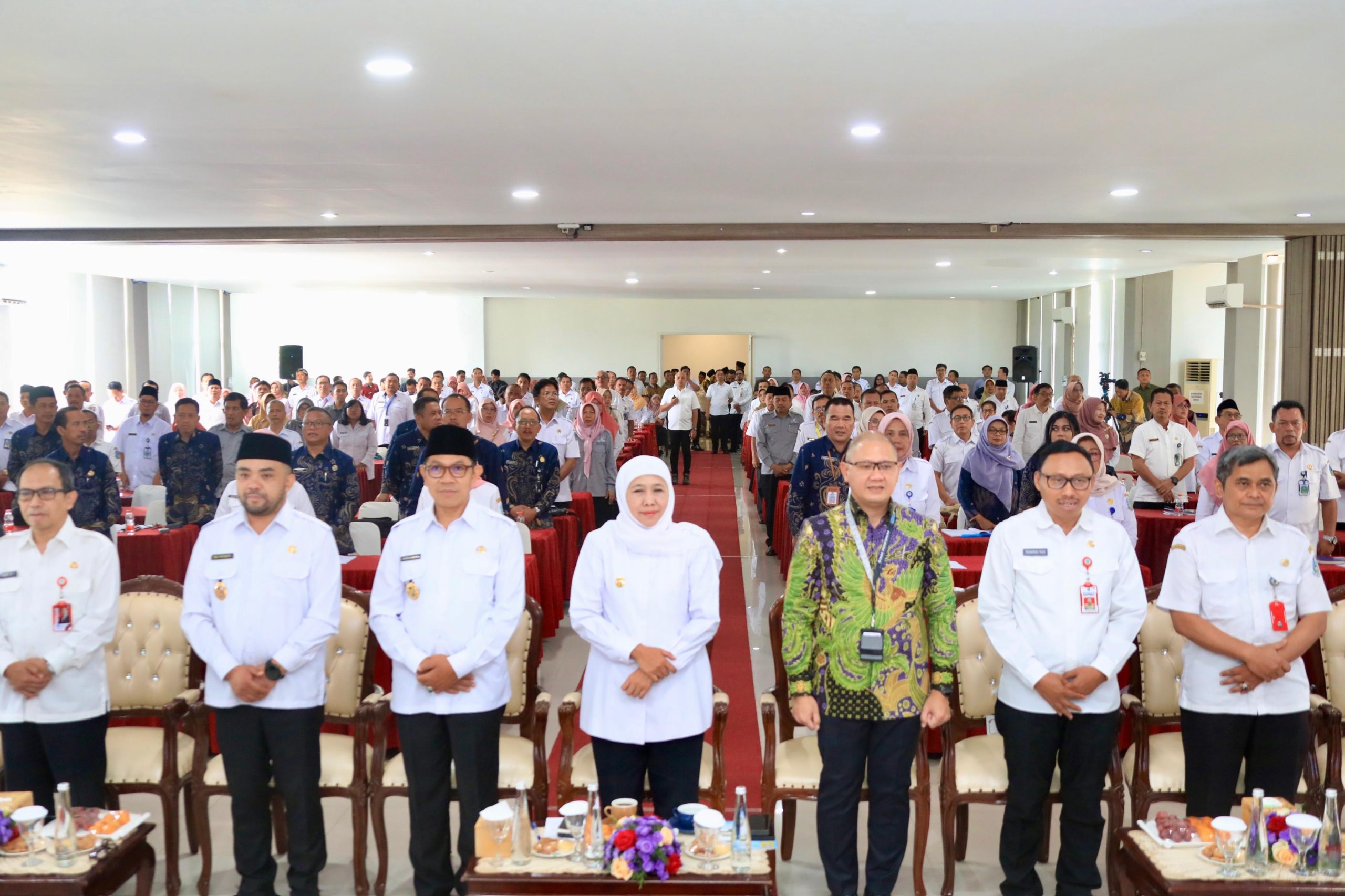 Gubernur Khofifah Minta Kepala Sekolah Jaga Integritas Dalam SPMB, Wujudkan Pelayanan Produktif Dan Berdampak Positif kepada Masyarakat Jawa Timur