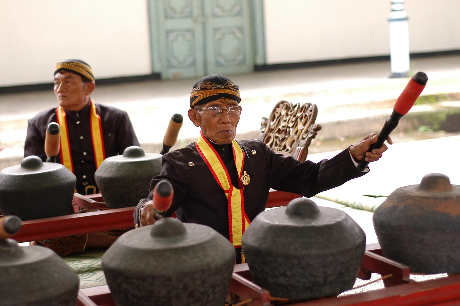 GAMELAN: HARMONI BUDAYA NUSANTARA YANG MENDUNIA