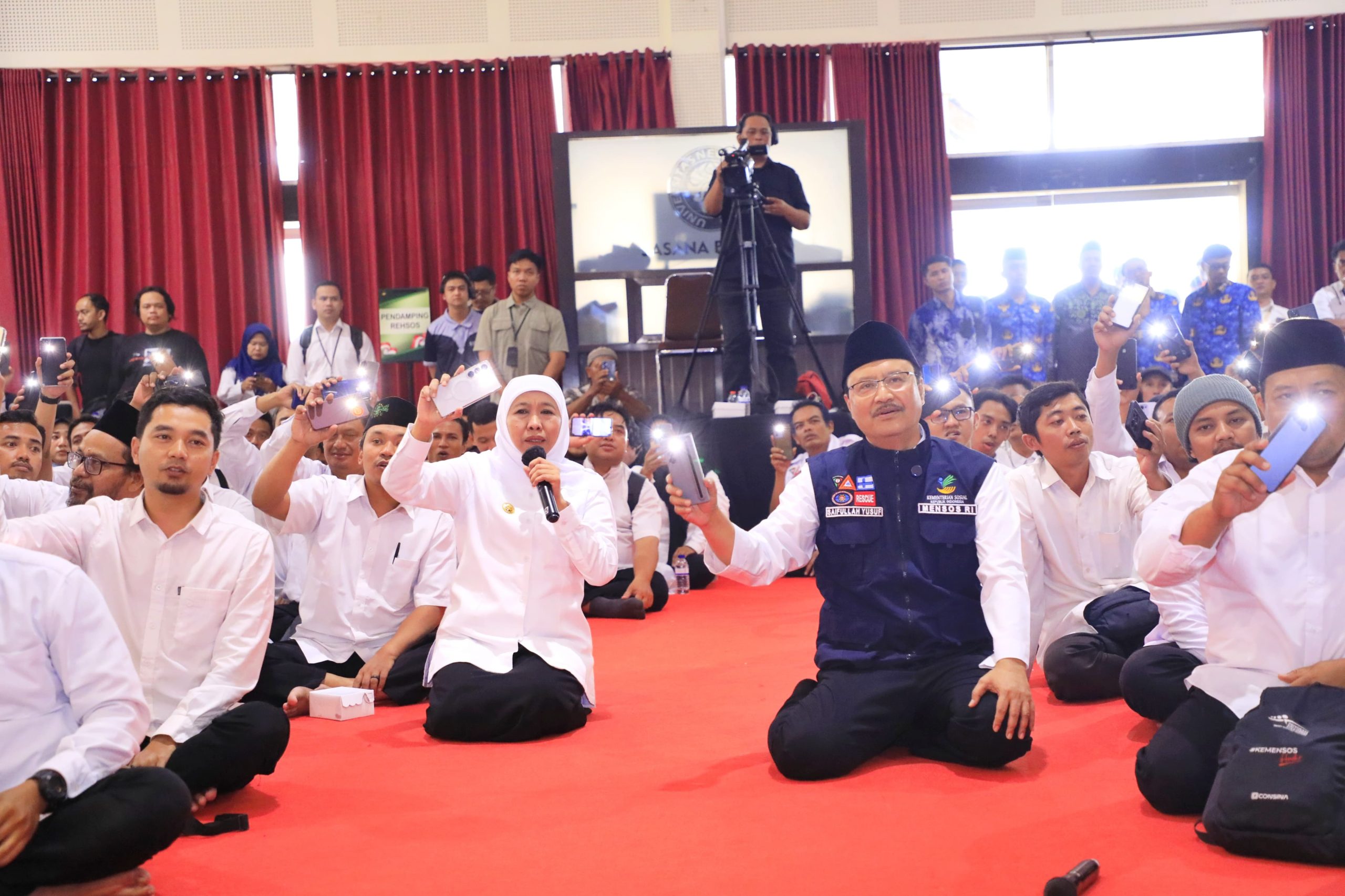 Bersama Kemensos RI, Gubernur Khofifah Optimis Sinergi Dengan Pilar Sosial Turunkan Kemiskinan Ektrem Jatim Hingga Nol Persen di 2026