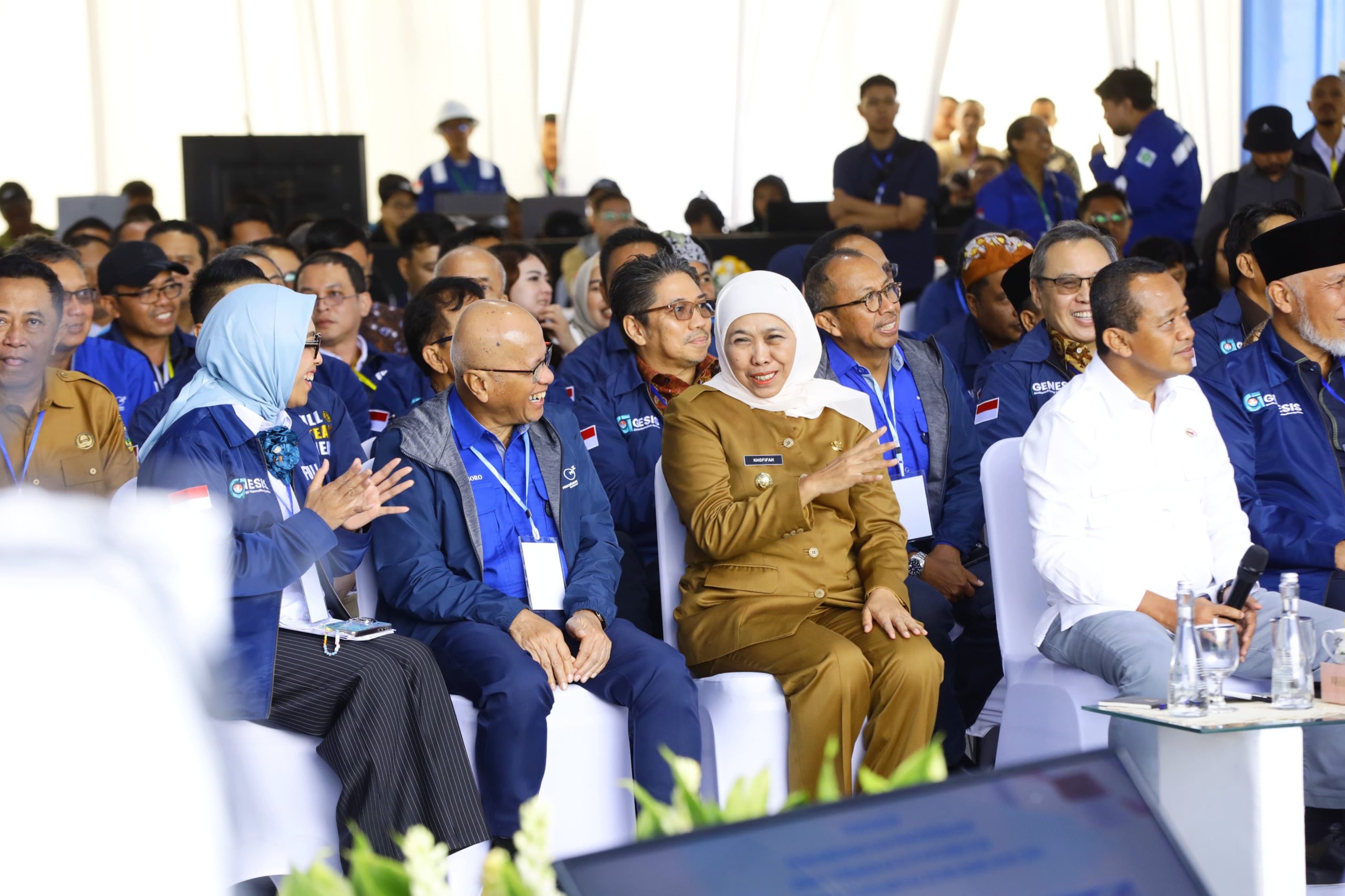 Presiden Prabowo Resmikan PLTP dan PLTS di 15 Provinsi secara Hybrid, Gubernur Khofifah Bersama Menteri ESDM Ikuti dari Bondowoso