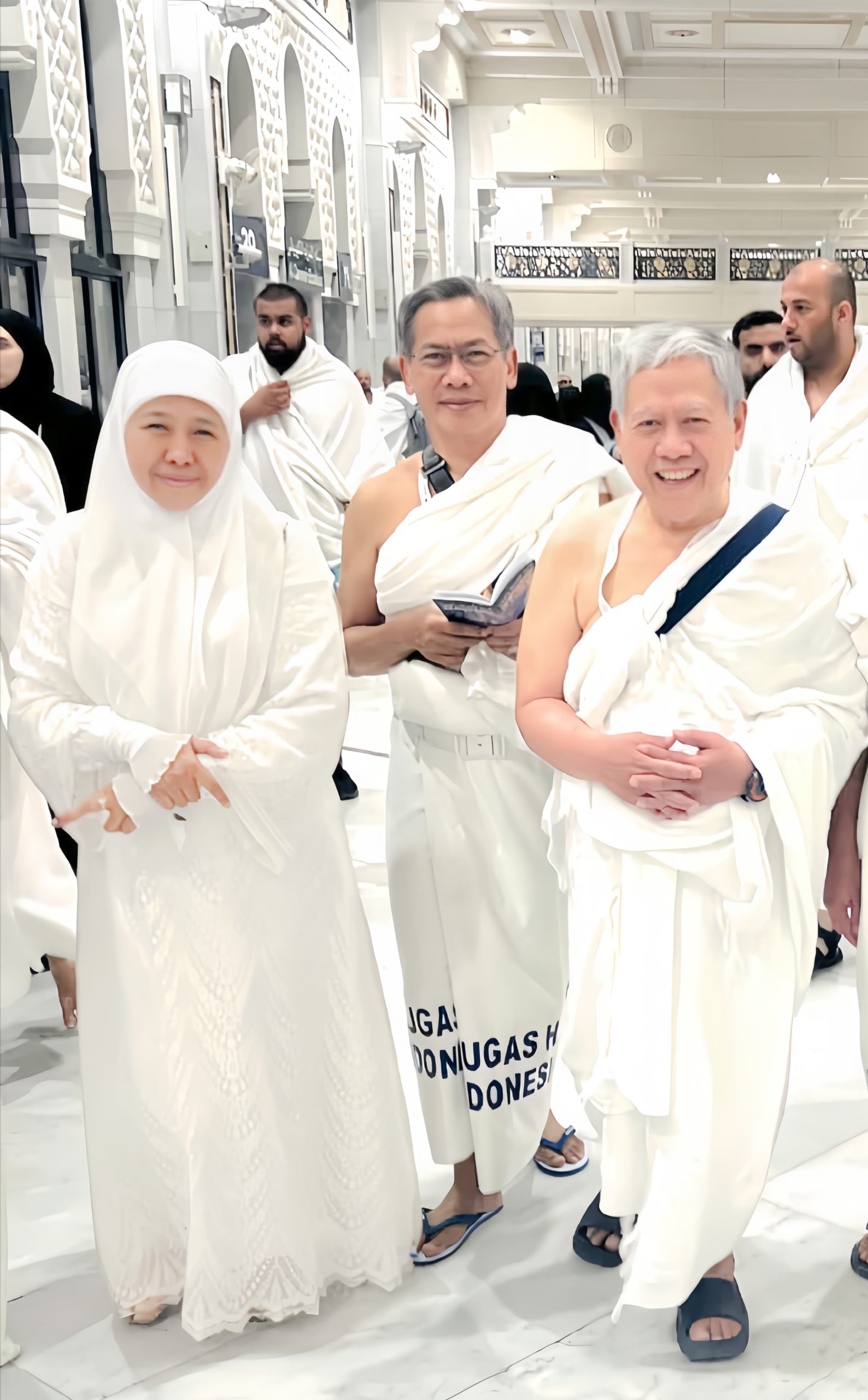 Usai Wukuf, Khofifah Ke Muzdalifah Sampai Tengah Malam, Kemudian Lempar Jumrah Aqobah di Mina dan Thowaf Ifadhah