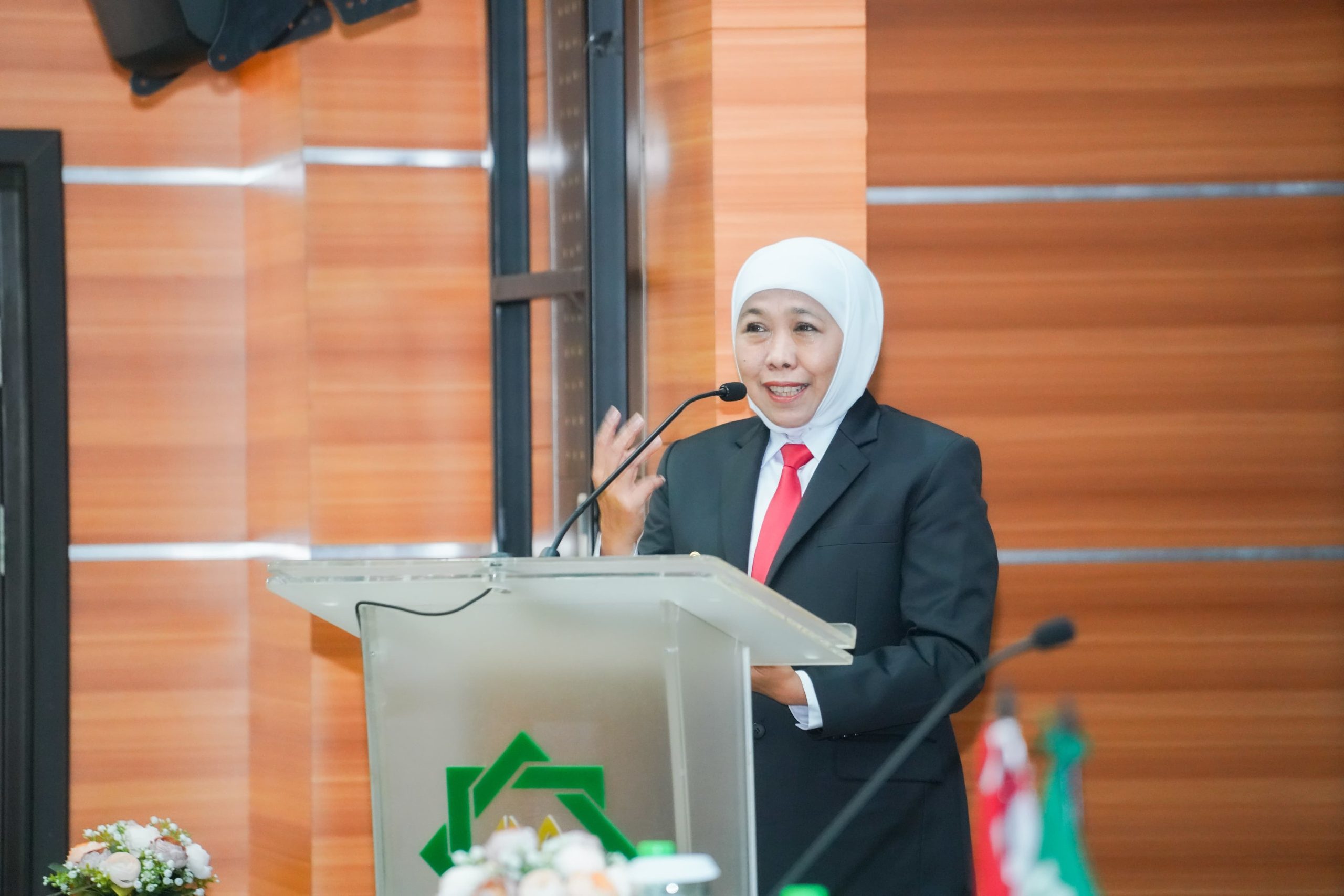 Tiga Penerima Beasiswa Pemprov Jatim Raih Gelar Doktor dari UINSA, Gubernur Khofifah: Investasi SDM Strategis untuk Indonesia Emas 2045