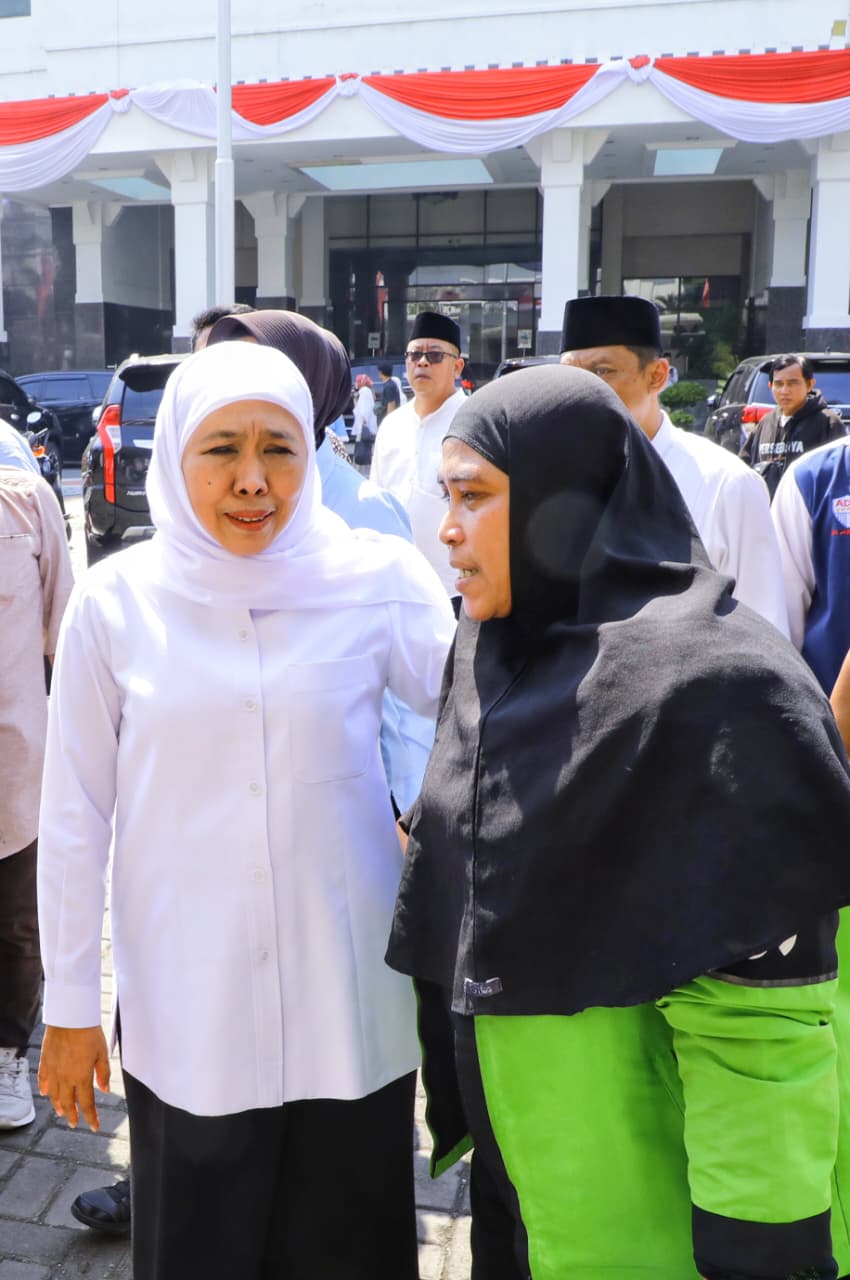 Gubernur Khofifah dan Ojol Jatim Gelar Tahlil Kubro dan Aksi Solidaritas untuk Affan
