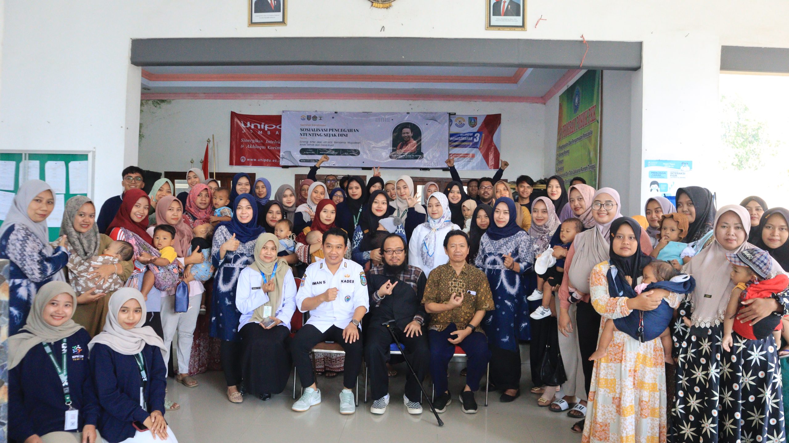 Seminar Kesehatan di Desa Barongsawahan: Edukasi Pencegahan Stunting Sejak Dini Demi Generasi Sehat dan Kuat