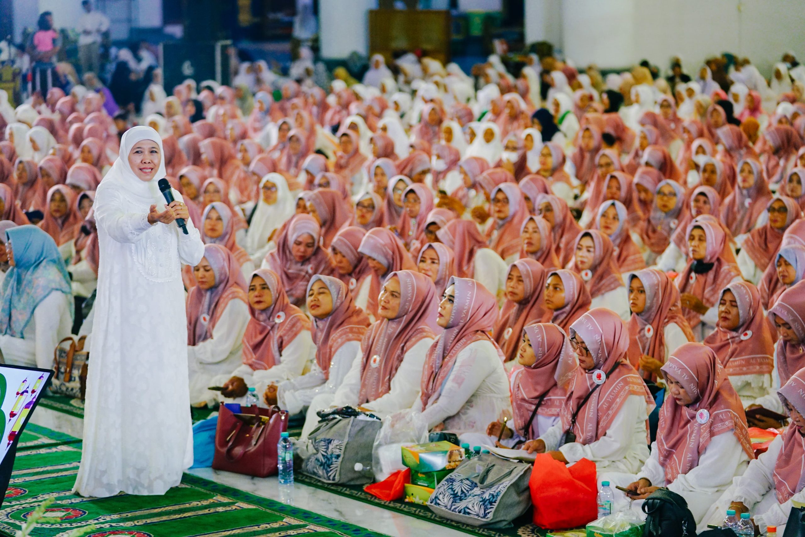 Gubernur Khofifah: Maulid Nabi Momentum Rawat Harmoni di Tengah Keberagaman