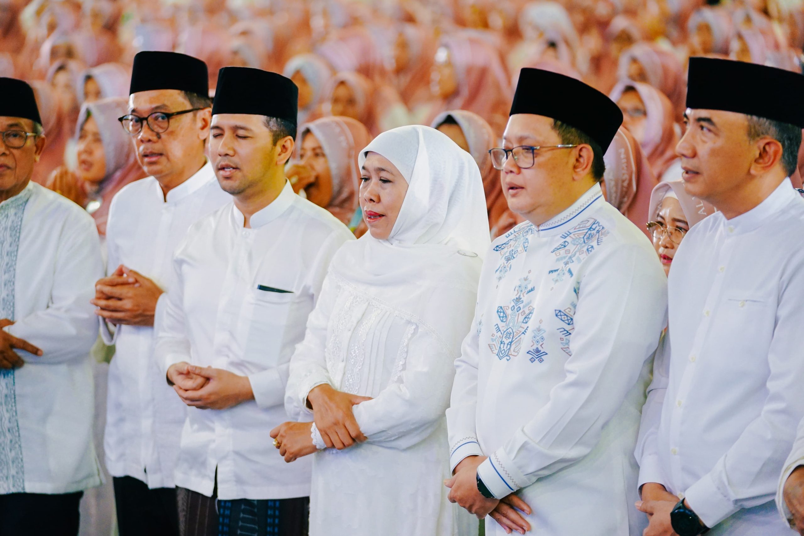 Gubernur Khofifah Ajak Teladani Nabi Muhammad SAW untuk Rawat Damai dan Kerukunan