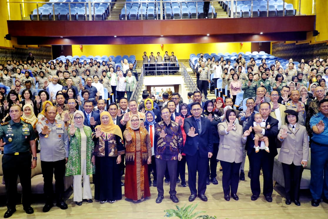 Gubernur Khofifah Apresiasi Peran Polwan, Serukan Pengarusutamaan Gender di Semua Sektor