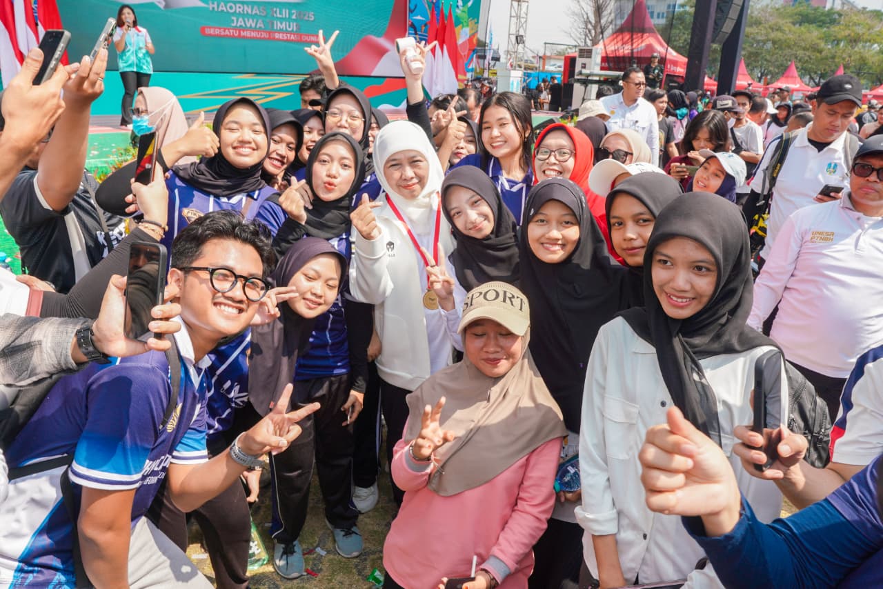 Gubernur Khofifah Tegaskan Jatim Sportiv Festival Haornas XLII 2025 Pecahkan Rekor MURI Jadi Momentum Bangkitkan Prestasi Olahraga