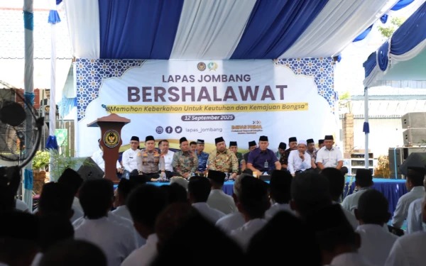Bupati Warsubi Resmikan Ponpes Al-Muhajirin di Lapas Jombang: Maulid Nabi  Momentum Pembinaan Agama Warga Binaan