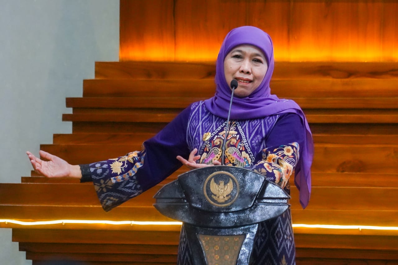 Gubernur Khofifah Gandeng OJK Perkuat Literasi Keuangan Desa untuk Cegah Jeratan Pinjol Ilegal