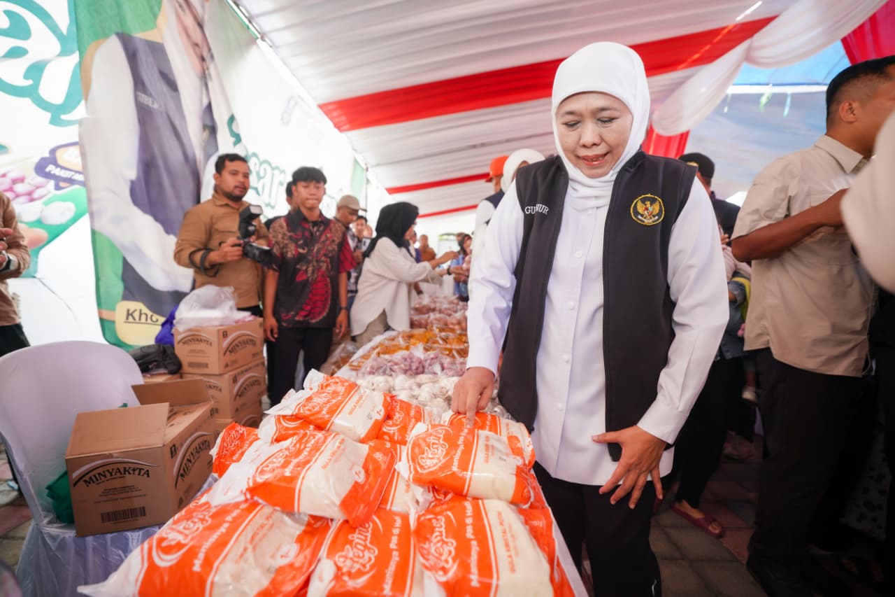 Pasar Murah Situbondo Libatkan IKM, Gubernur Khofifah Tegaskan Komitmen Jaga Daya Beli Warga