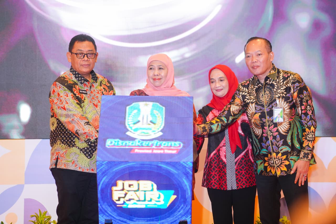 Gubernur Khofifah Tekankan Sinergi Pemerintah dan Swasta di Job Fair Inklusif 2025 untuk Buka Lapangan Kerja Lebih Luas