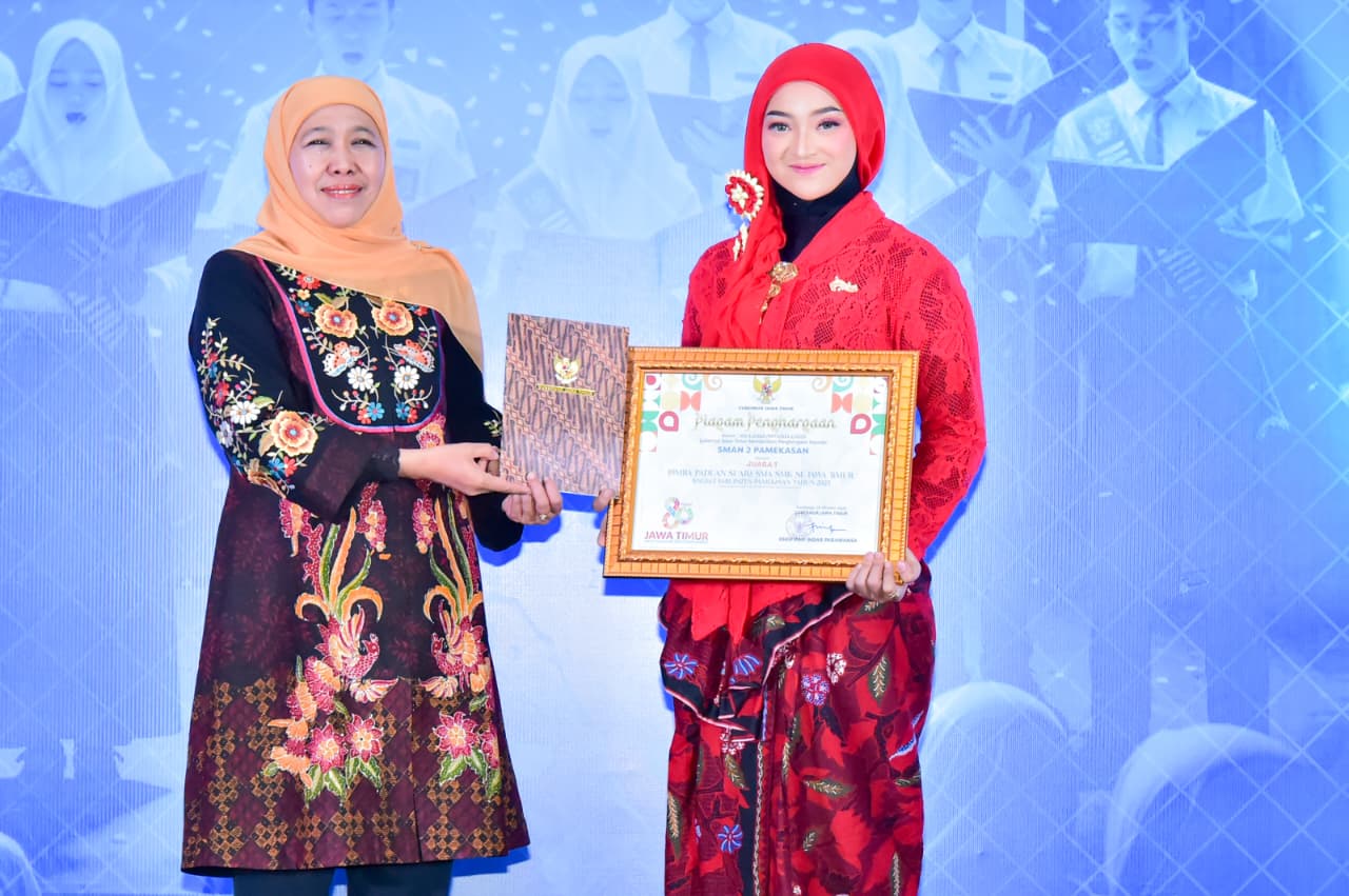 Gubernur Khofifah Dorong Pelajar Jatim Bangun Kebersamaan dan Cinta Budaya Lewat Ajang Paduan Suara