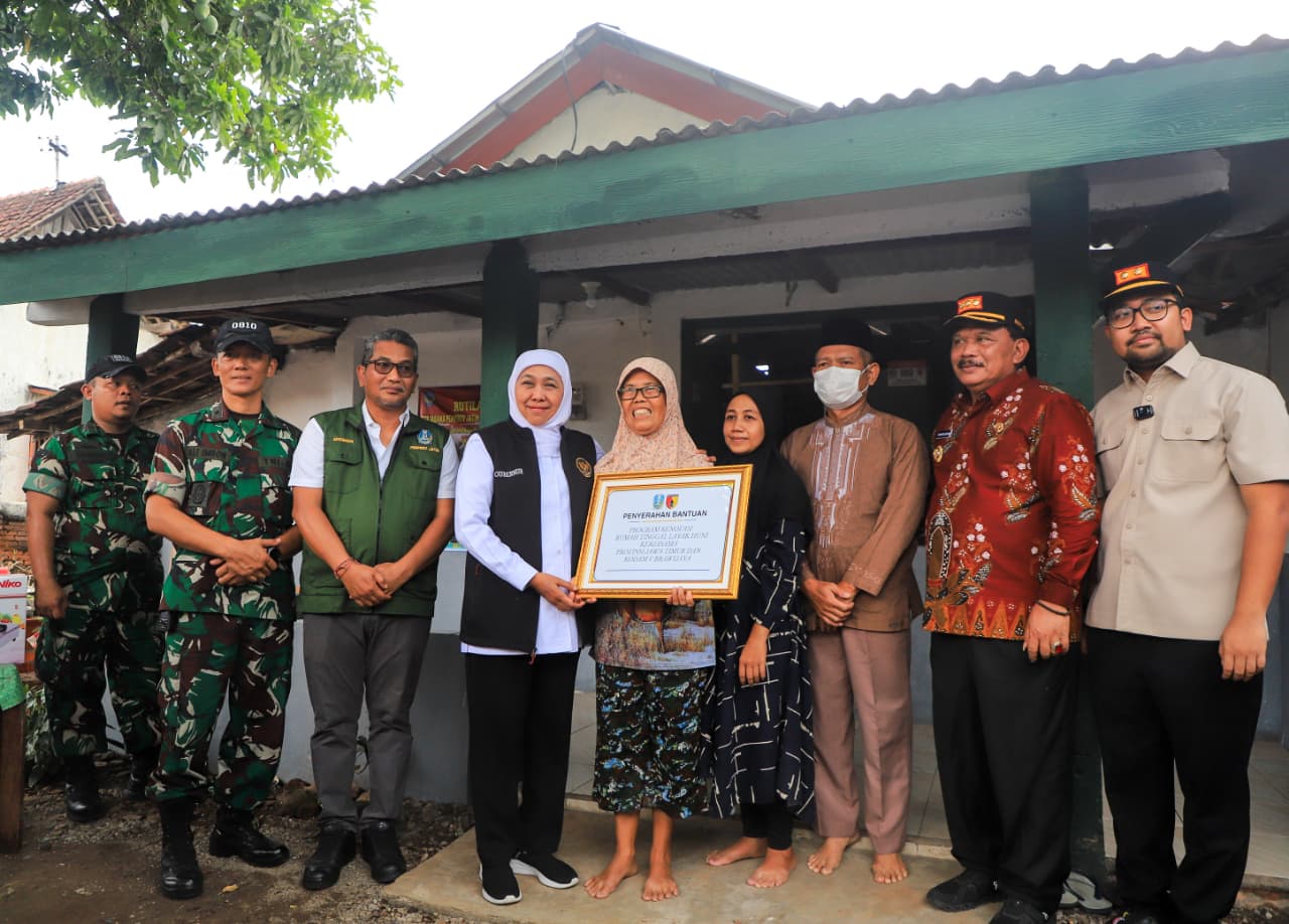 Gubernur Khofifah Apresiasi Kolaborasi Kodam V/Brawijaya dalam Wujudkan Hunian Layak bagi Warga Jatim