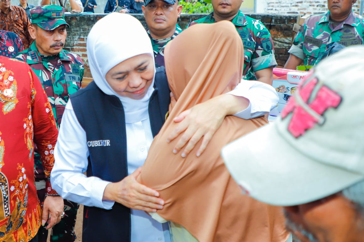 Gubernur Khofifah Tinjau Rumah Warga di Nganjuk, Pastikan 158 Rutilahu Rampung dan Layak Dihuni