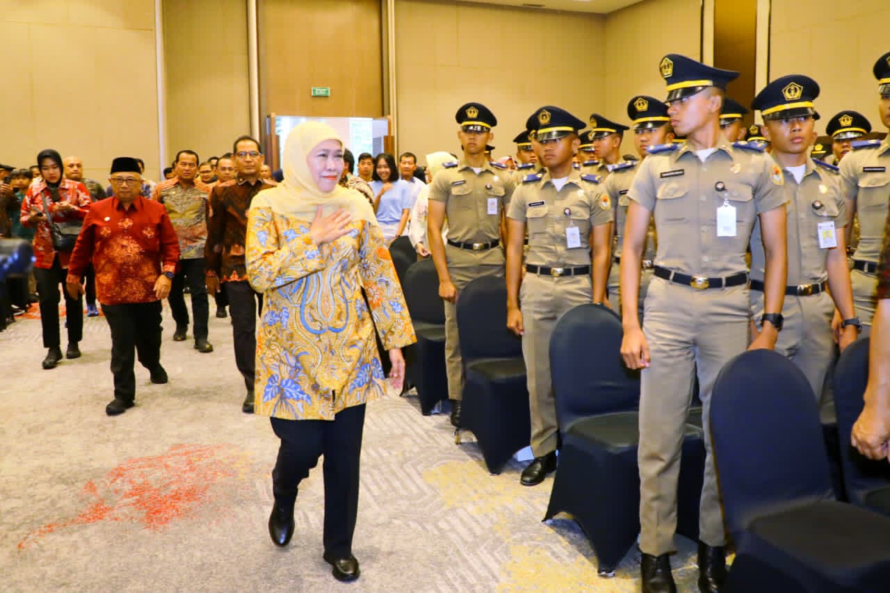 Gubernur Khofifah Ajak Praja IPDN Jadi Game Changer dan Pemimpin Humanis untuk Menyongsong Indonesia Emas 2045