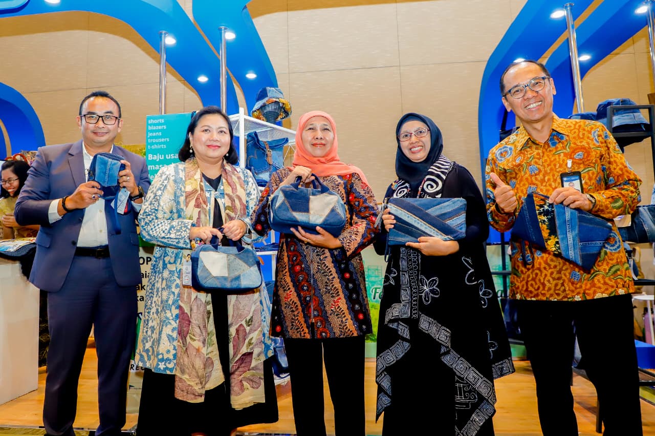 Gubernur Khofifah Kukuhkan Forum Industri Hijau Jatim, Tegaskan Komitmen Menuju Net Zero Emission dan Blue Industry 2060