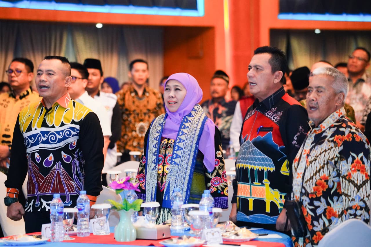 Gubernur Khofifah Ajak Warga Jatim di Kepri Tetap Guyub Rukun dan Berkontribusi dalam Pembangunan Daerah Rantau