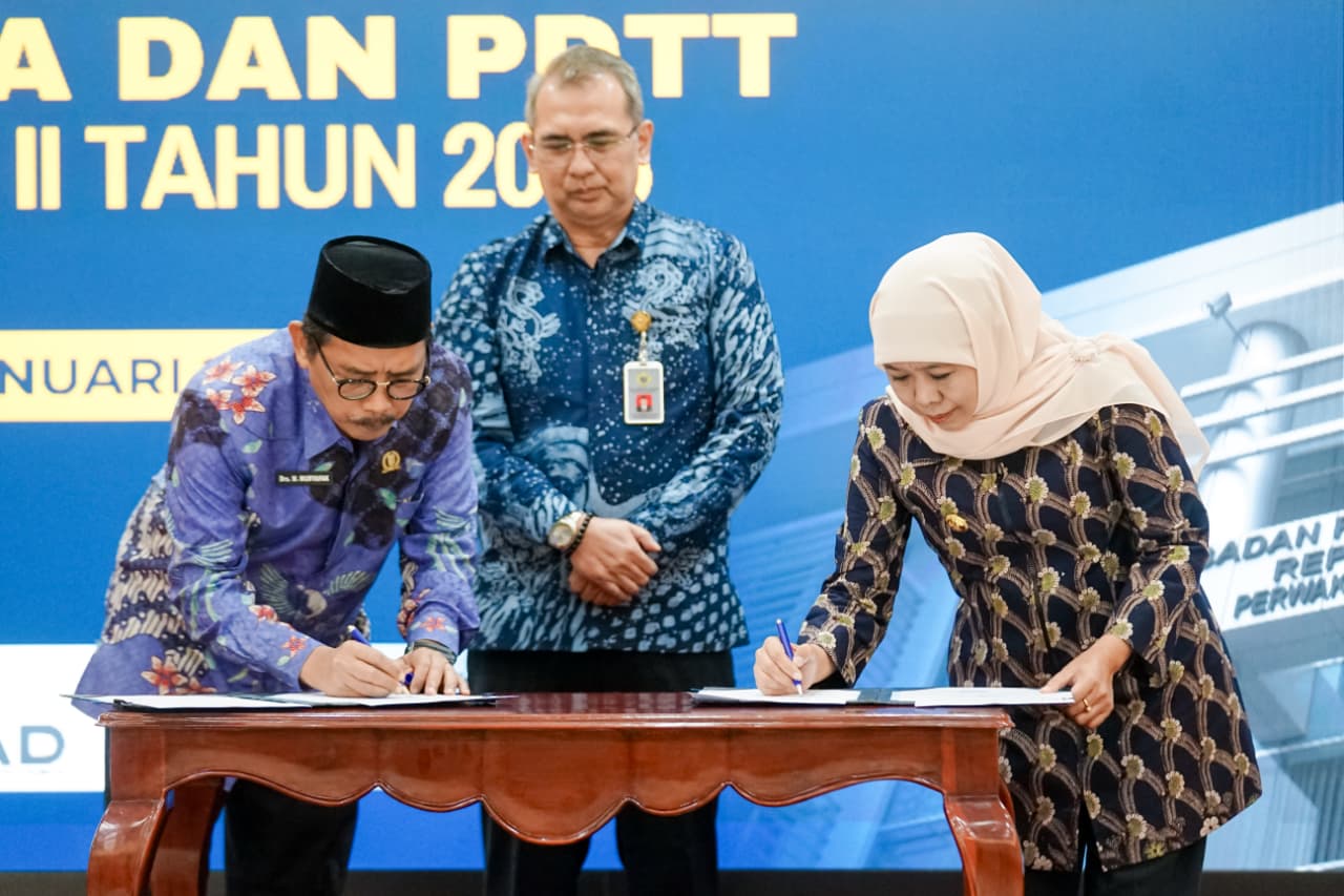 Gubernur Khofifah Pastikan LHP BPK Jadi Instrumen Percepatan Reformasi Birokrasi dan Pelayanan Publik di Jawa Timur