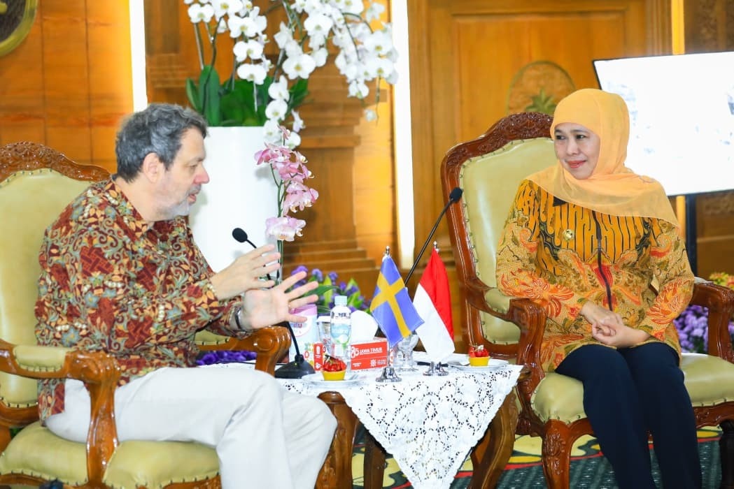 Swedia Siap Dukung Transportasi Publik Jatim, Gubernur Khofifah Dorong Tindak Lanjut Teknis