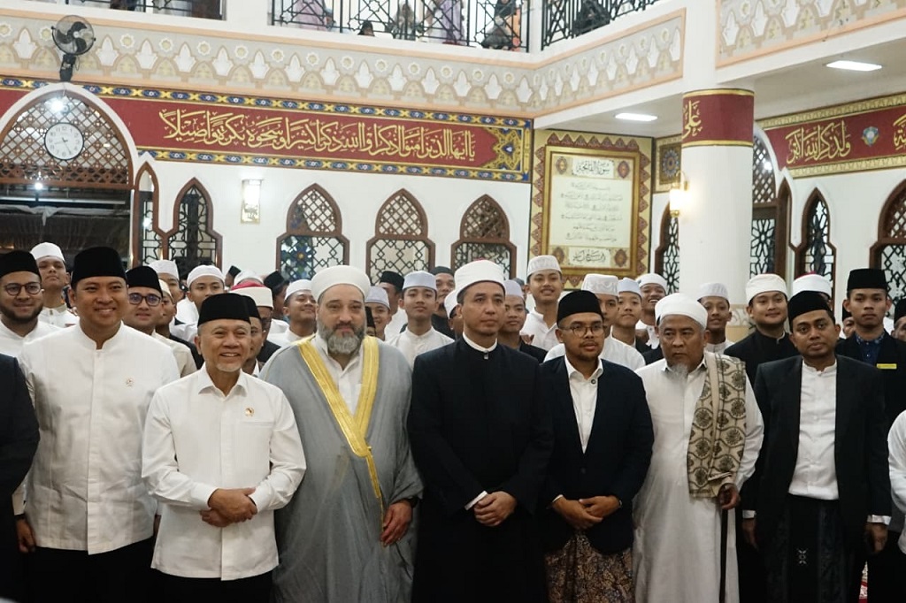 Zulkifli Hasan Ajak Masyarakat Batang Sukseskan Program Pemerintah untuk Indonesia Maju