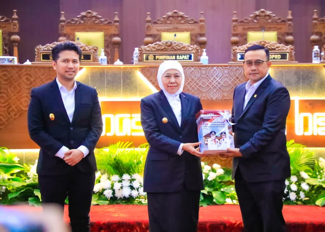 Gubernur Khofifah Ungkap Capaian Strategis 2025, Pengangguran Turun dan Kualitas Hidup Masyarakat Meningkat