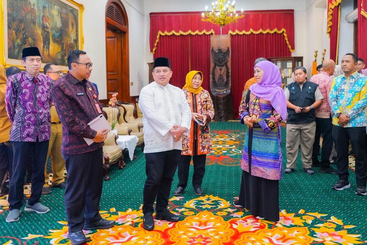 Gubernur Khofifah Tegaskan Tata Ruang Jelas Kunci Masuknya Investasi Tanpa Korbankan Lahan Pertanian