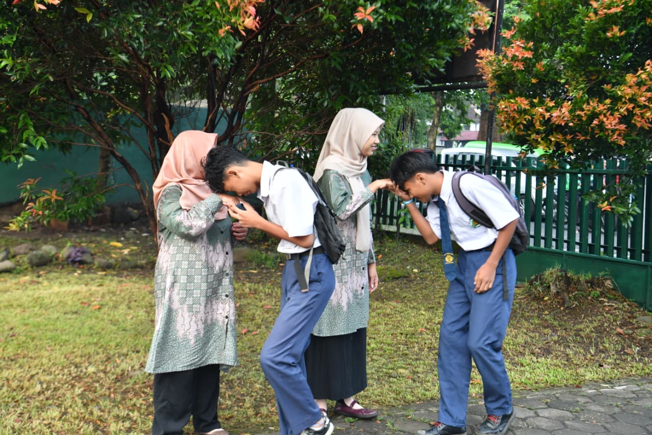 Mendikdasmen Ajak Sekolah Terapkan Budaya Hemat Energi