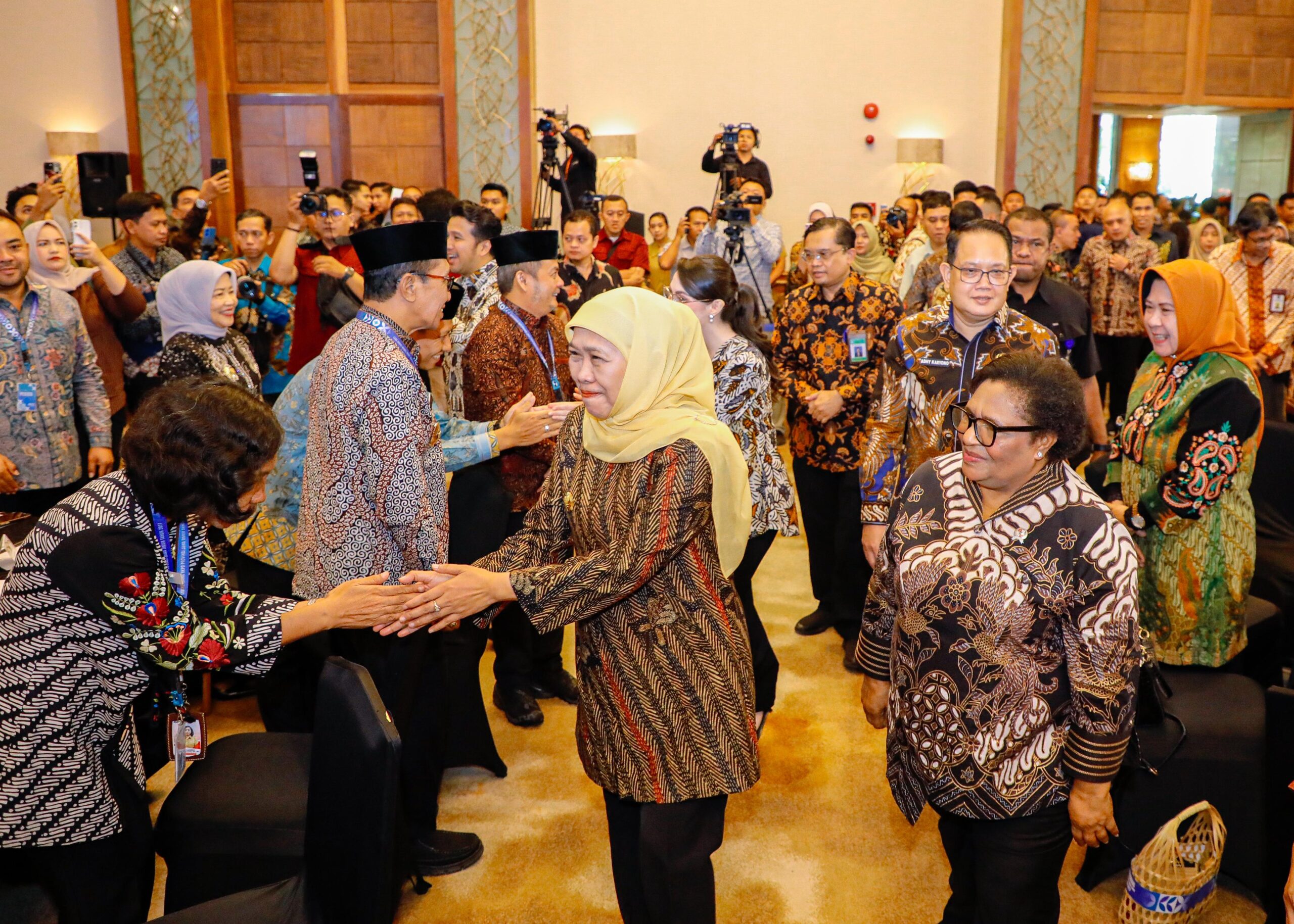 Gubernur khofifah tekankan pentingnya data tunggal sosial ekonomi dalam musrenbang rkpd 2027