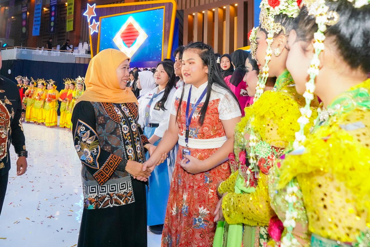 Gubernur Khofifah Dorong Partisipasi Masyarakat dalam Kegiatan Seni untuk Perkuat Harmoni Sosial