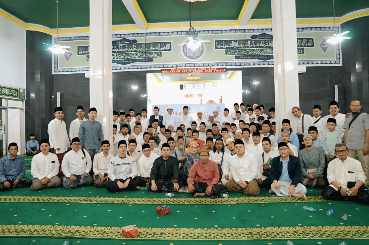 HIKAM Jabodetabek–Jabar Gelar Halal Bihalal, Perkuat Silaturahim dan Lanjutkan Tradisi Amalan Para Kyai Sepuh