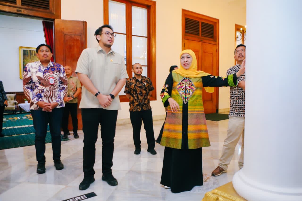 Gubernur Khofifah Pastikan Implementasi Program Presiden untuk Pemerataan Teknologi UMKM di Jawa Timur